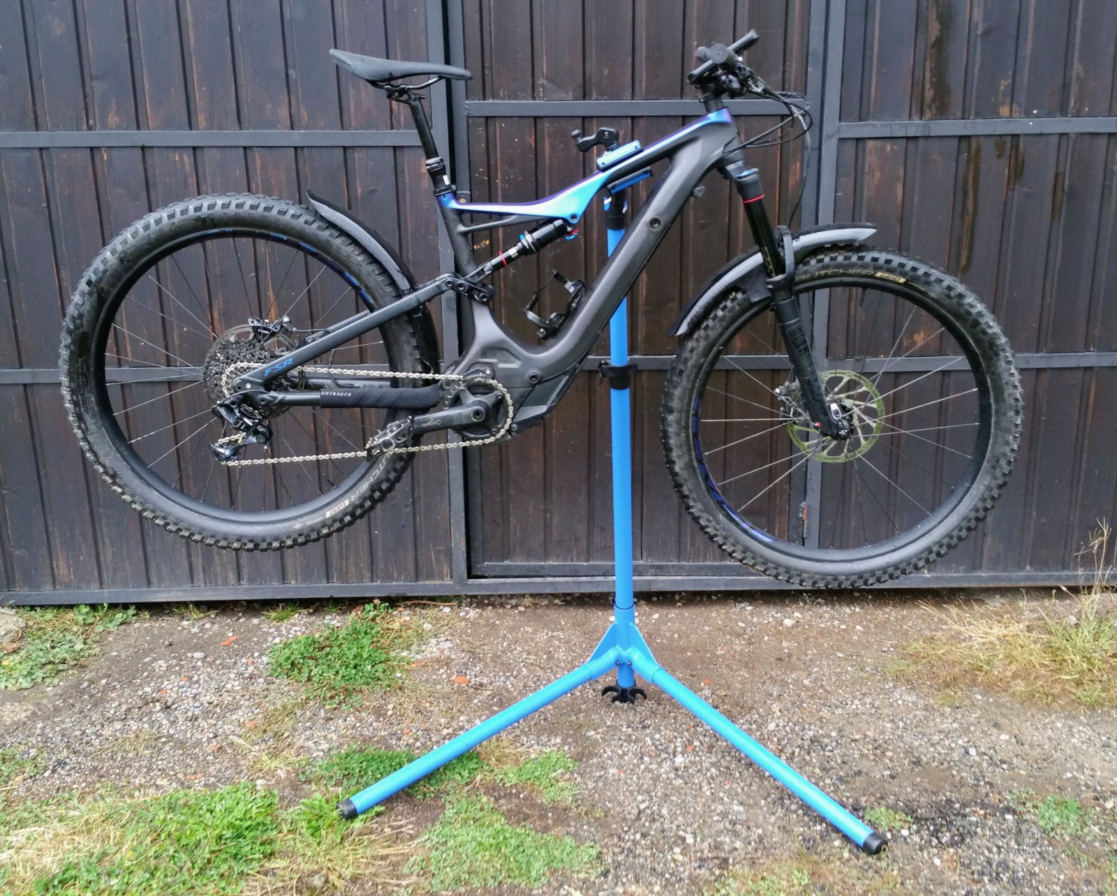 Bike/Repair Stand - Turbo Levo FSR? | EMTB Forums