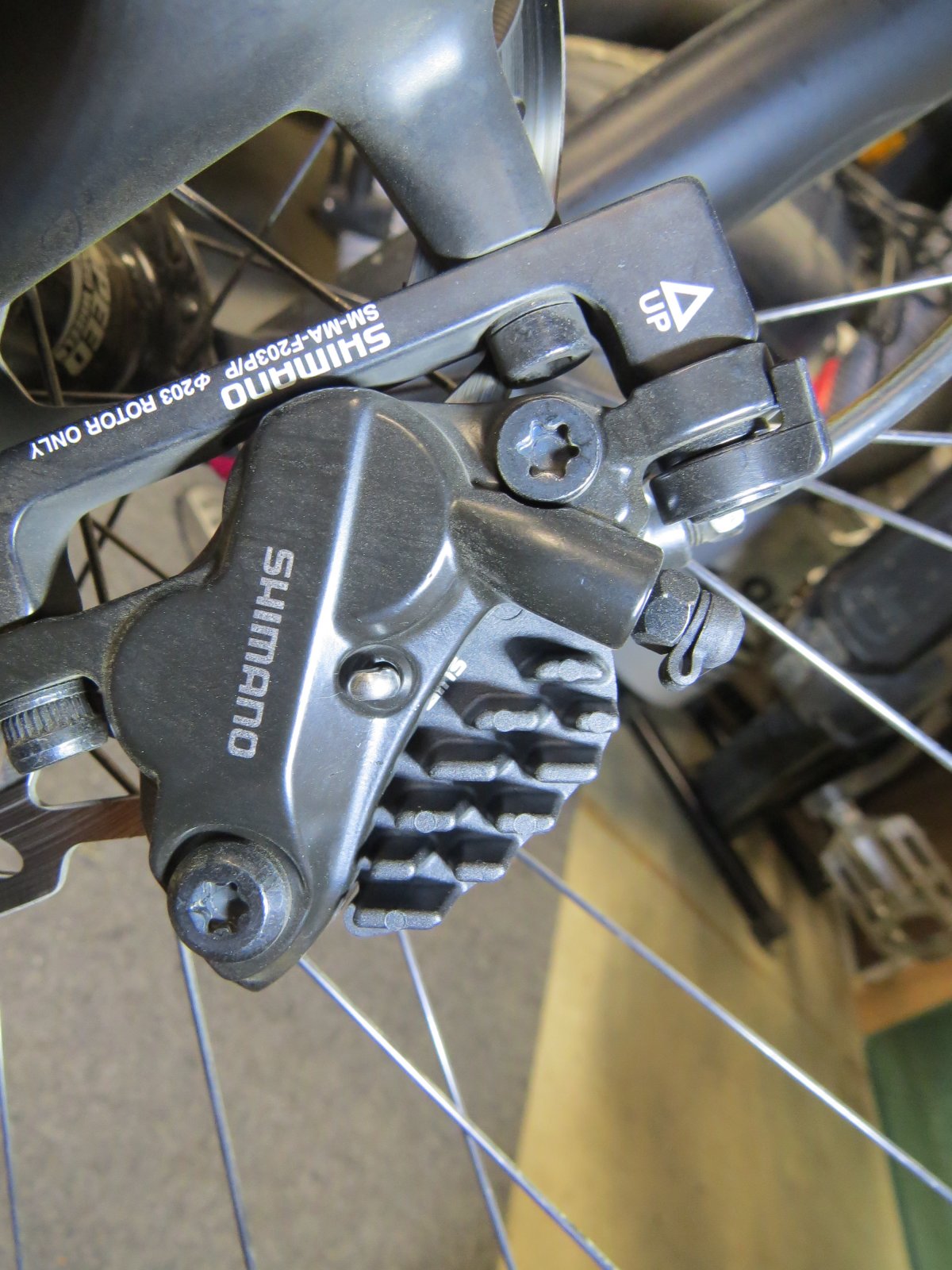 Shimano mt 520 brakes online