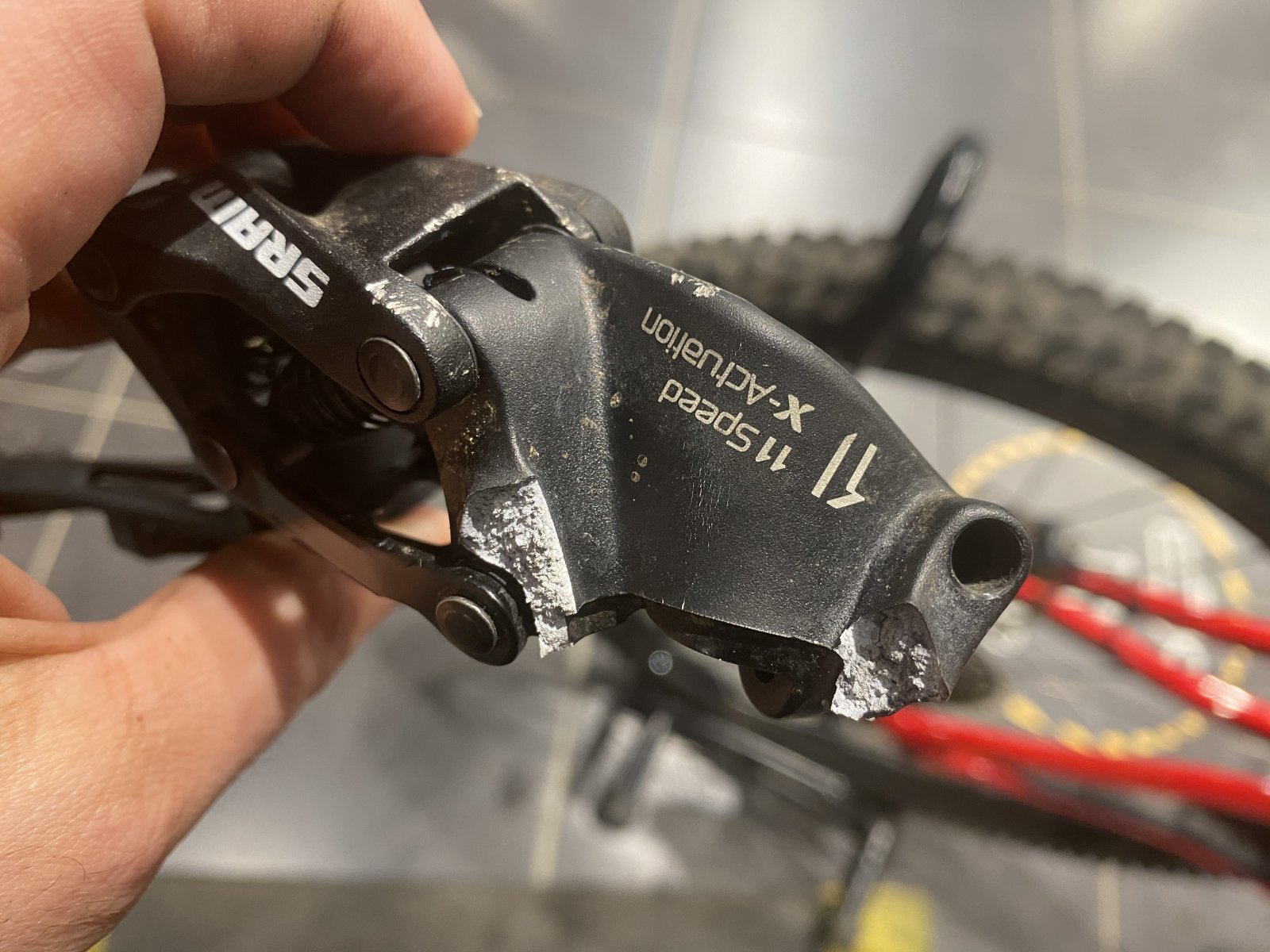 Snapped derailleur clearance