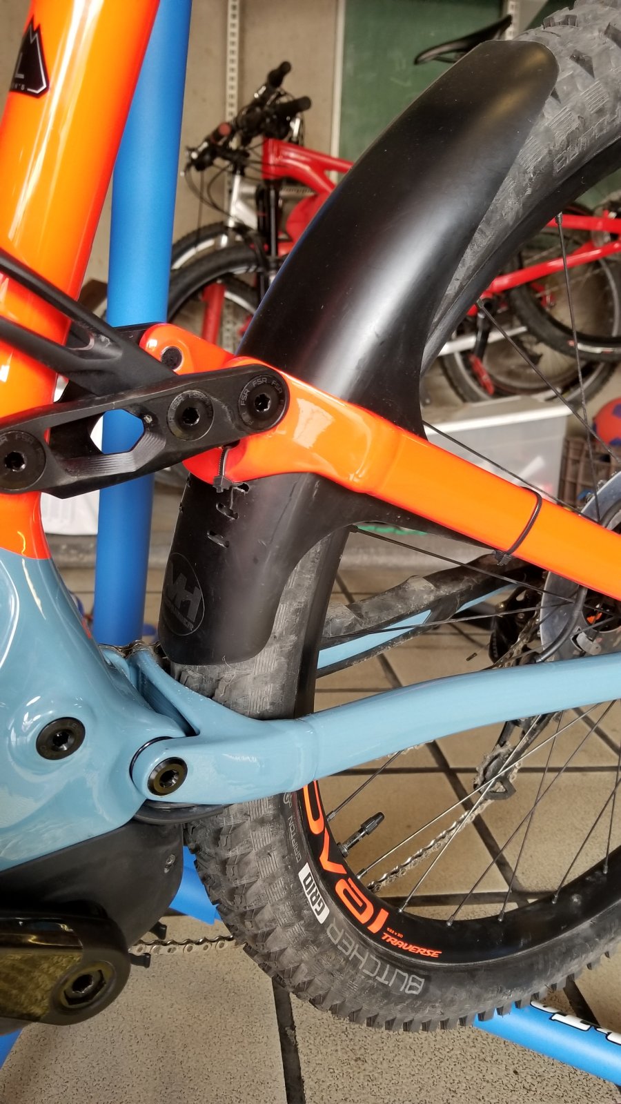 Rear Enduro Guard Mud Hugger on 2019 Levo Carbon Comp EMTB Forums