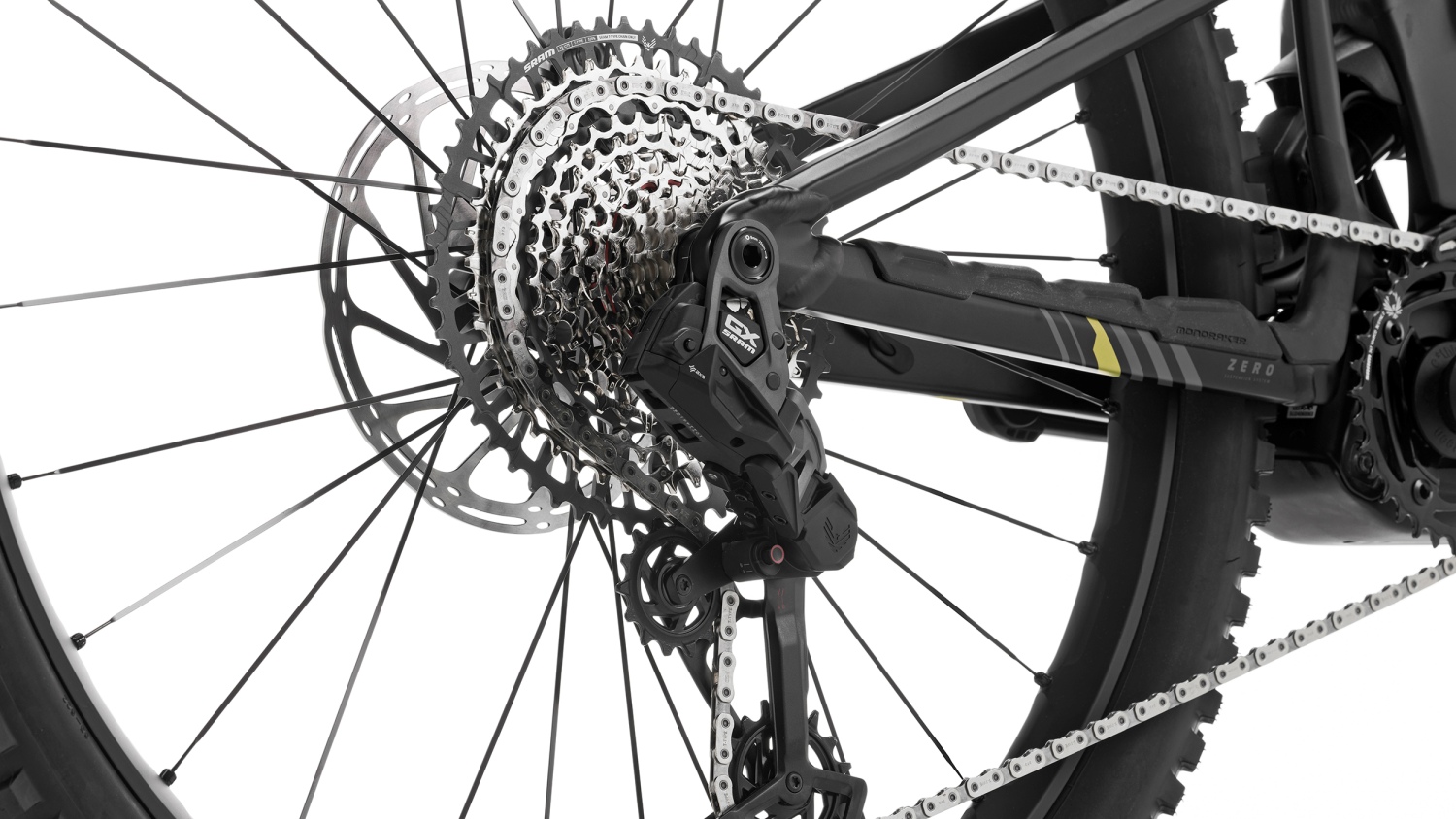 Both models get a wireless Sram AXS T-type drivetrain