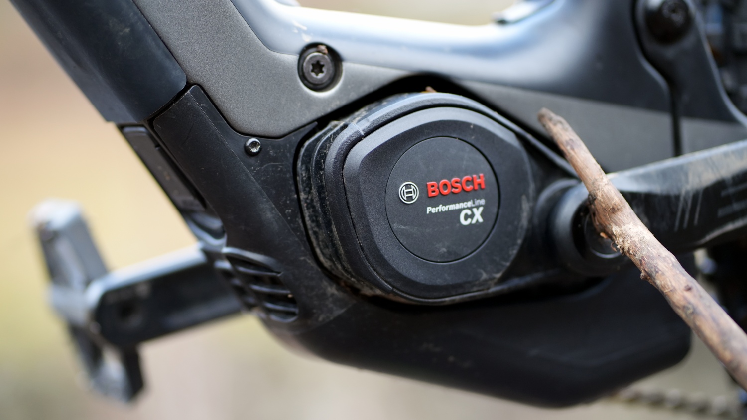 We rode the Bosch Performance CX gen5, but the bike can be had with the SX 55 Nm motor too.