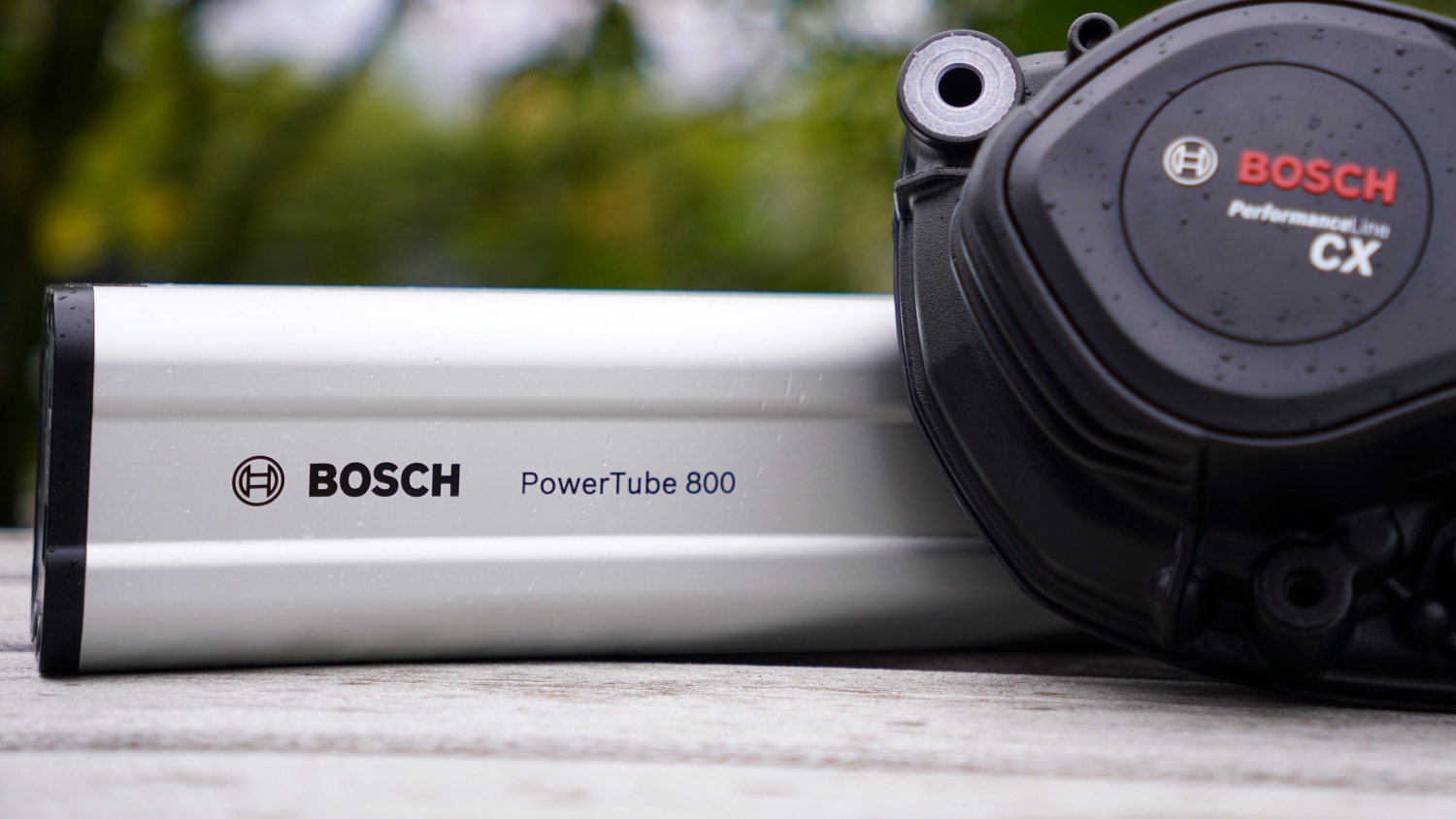 The Bosch Powertube 800 is both lighter and smaller than the old Powertube 750.