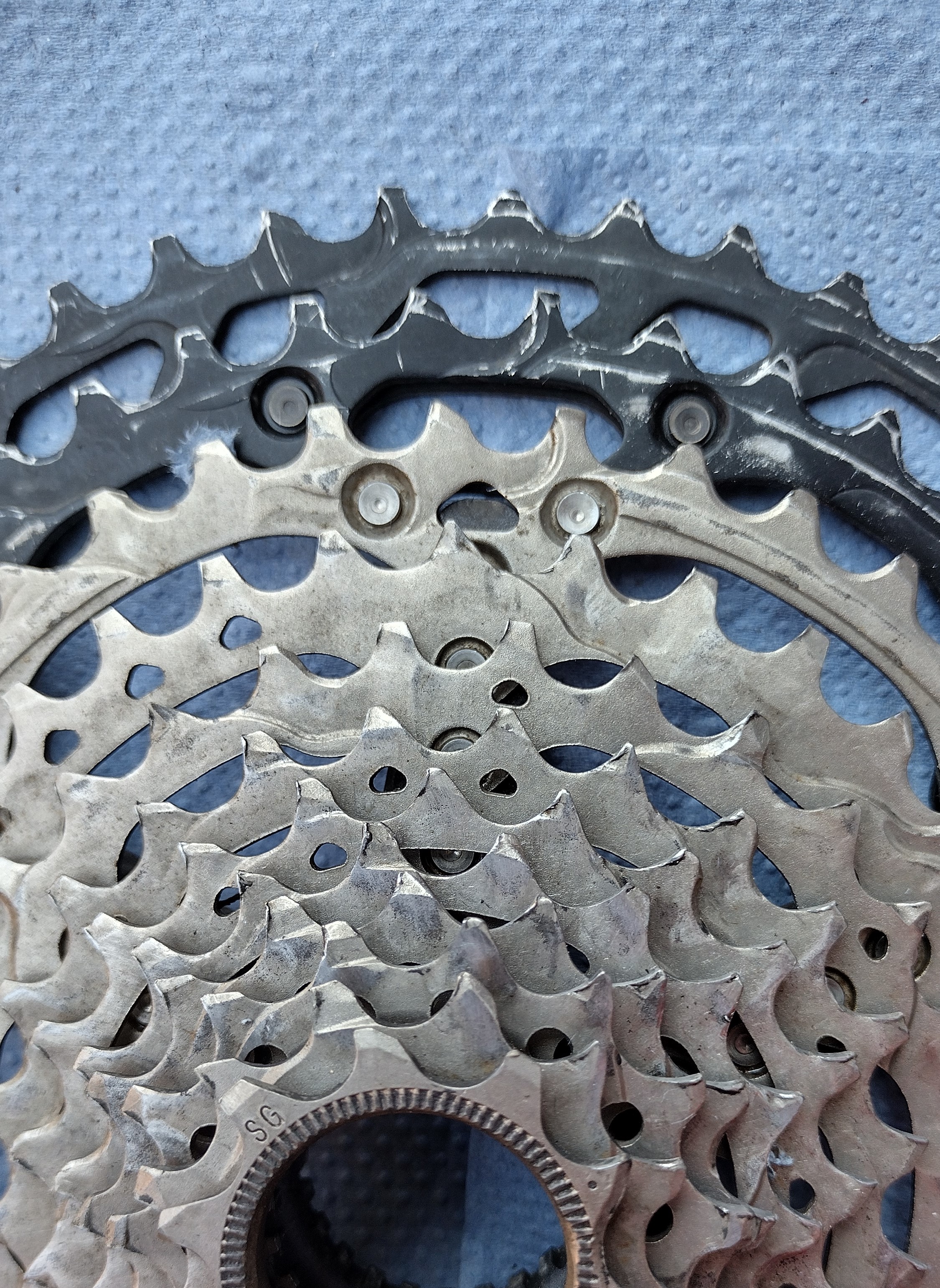 Cassette 12s Shimano XT - old.jpg