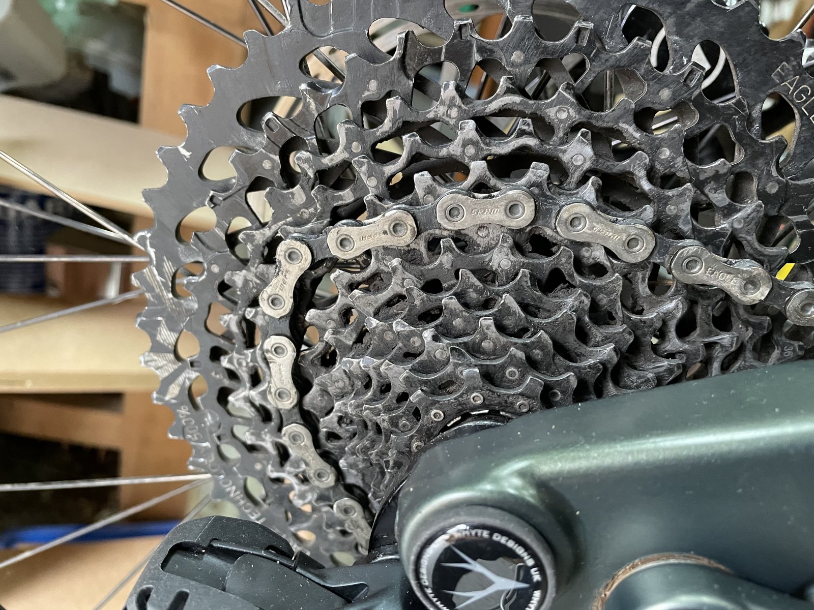 Rear derailleur deals skipping middle gears