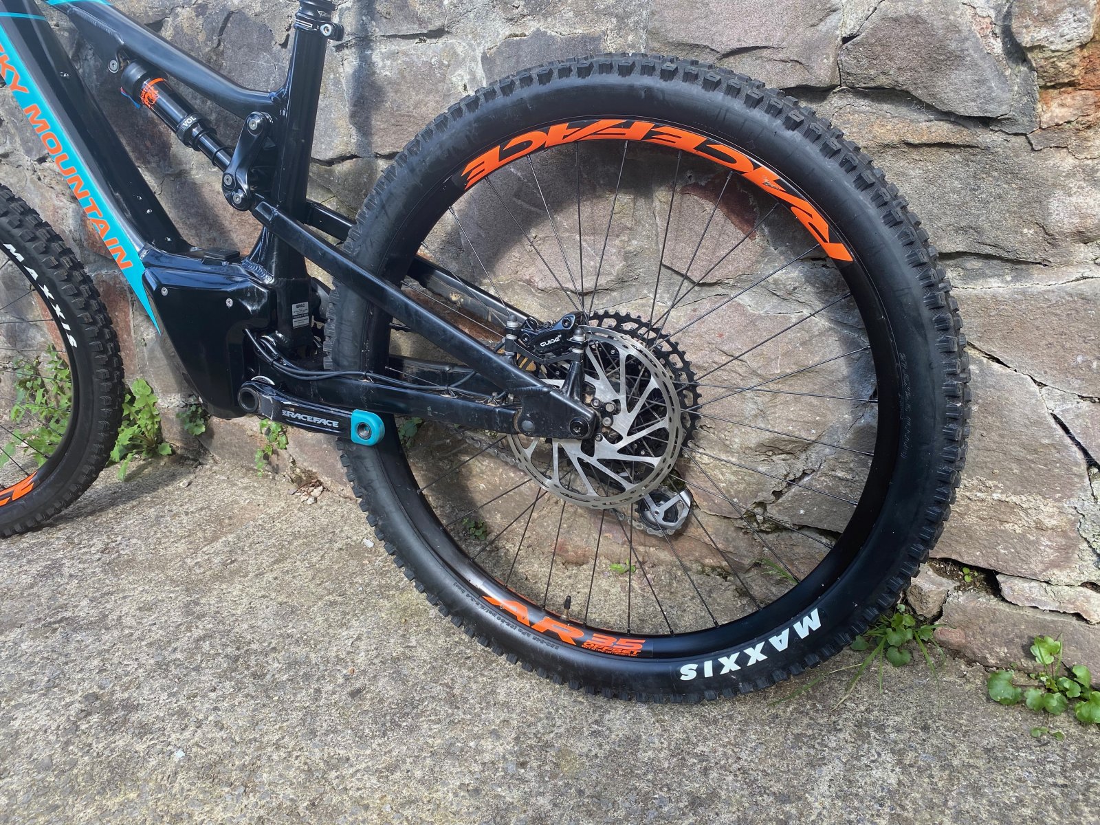 Sold Rocky Mountain Altitude PowerPlay Alloy 70 size medium EMTB Forums