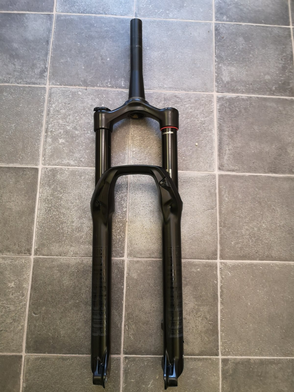 Sold 2019 Rockshox Revelation 35 225 EMTB Forums