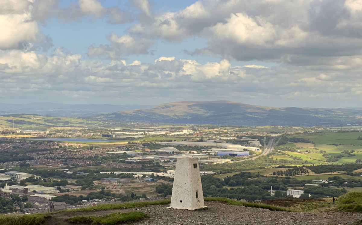 Pendle Hill.jpg