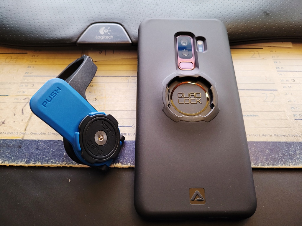 quad-lock-s9+.jpg