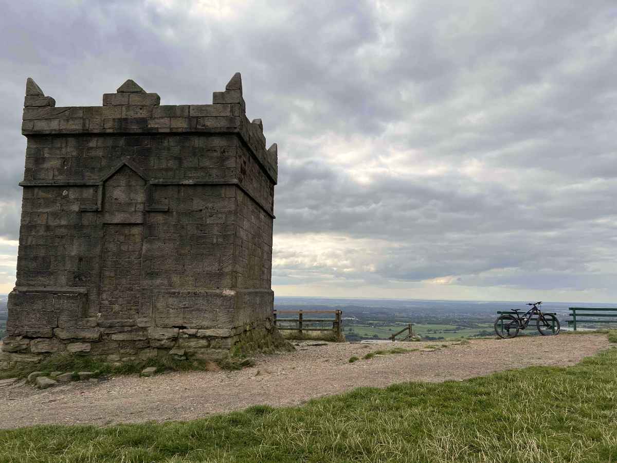 Rivington Pike.jpg