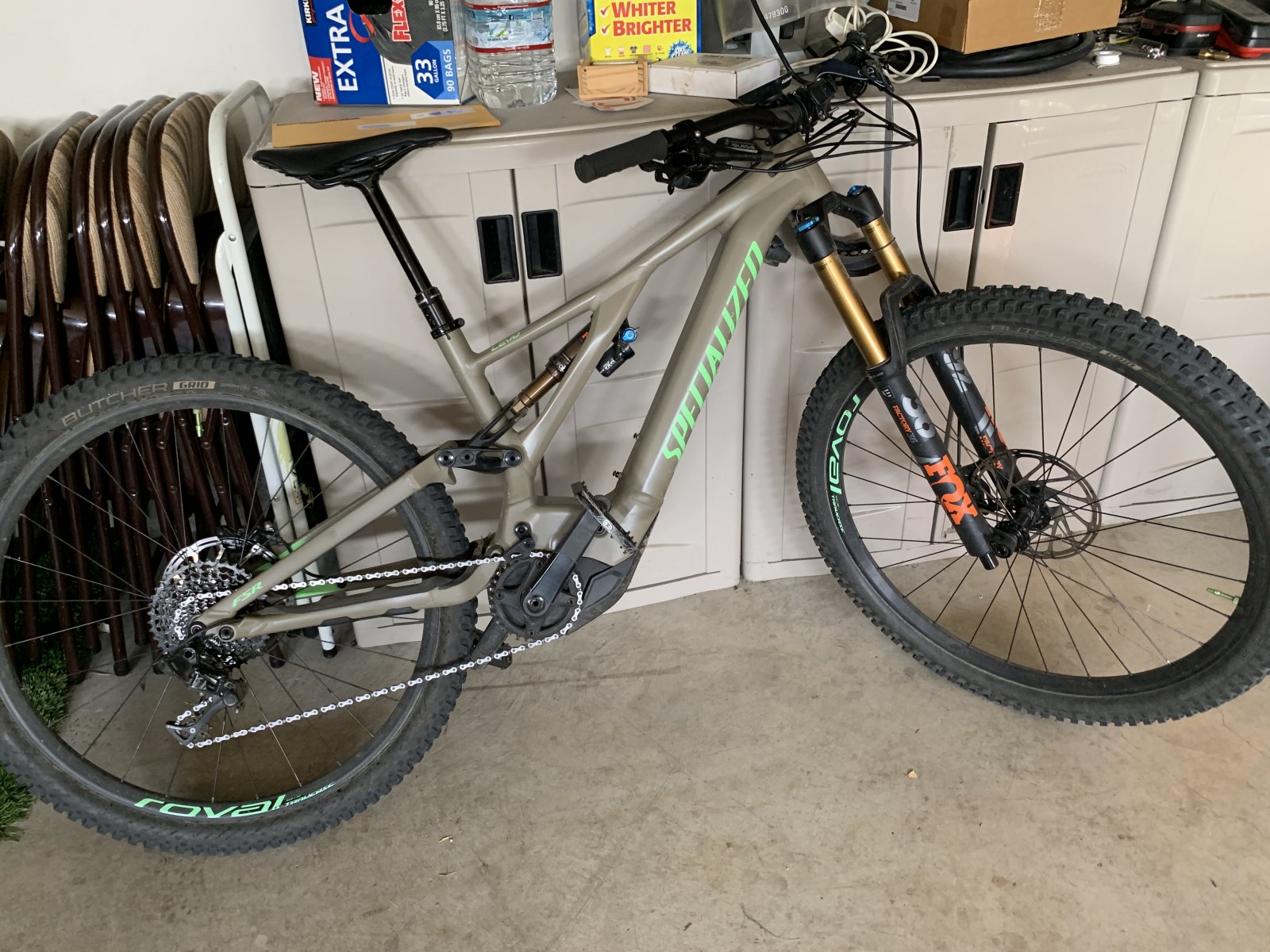 650b 2.1 gravel tires