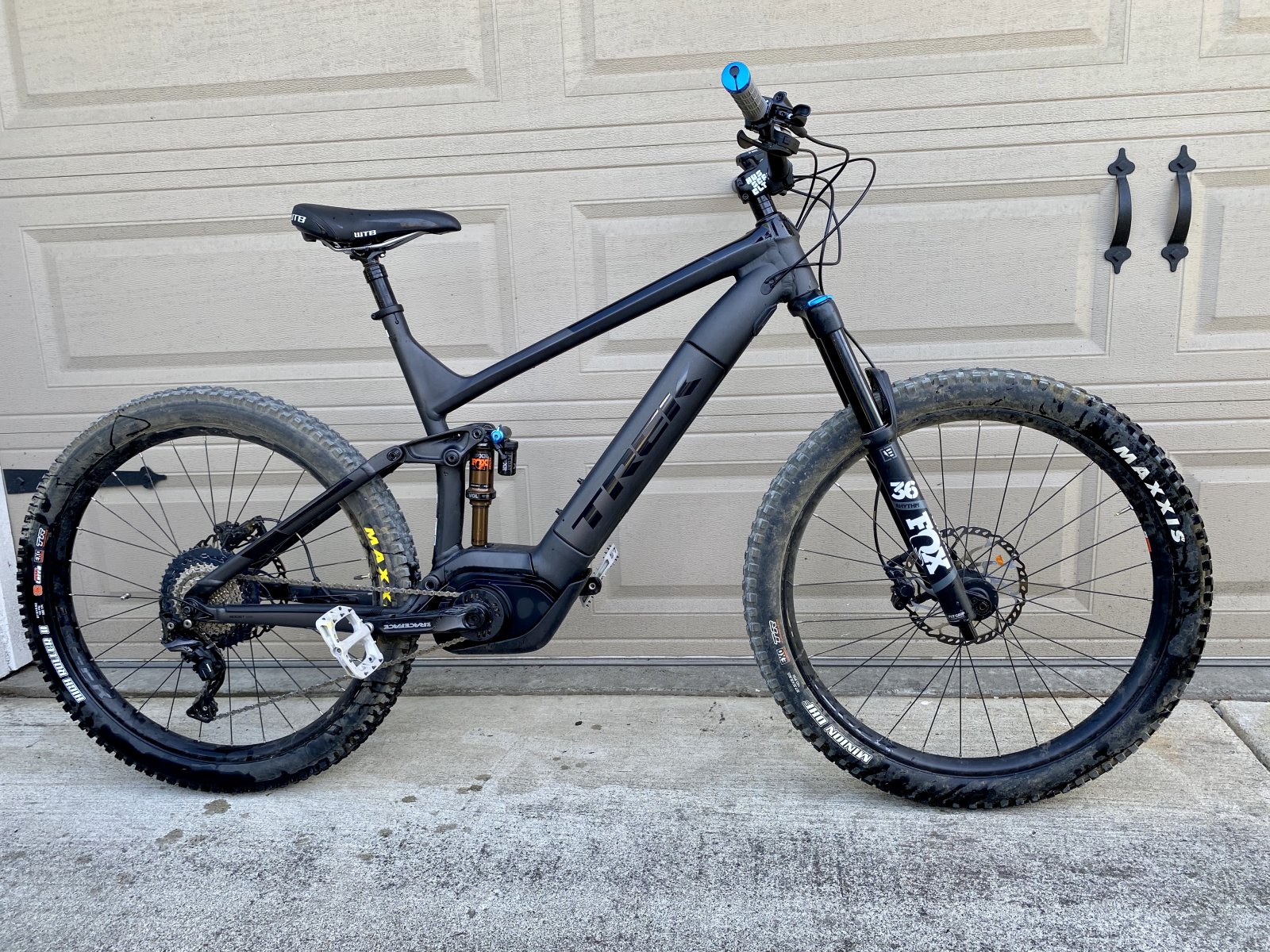 trek powerfly fs7