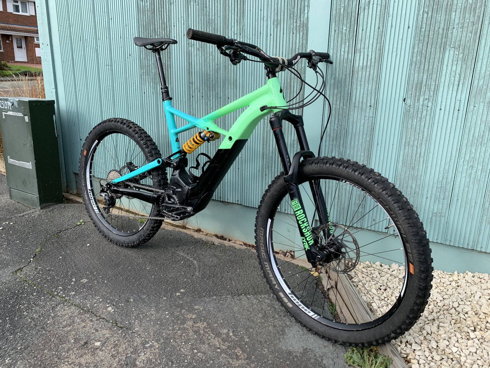 specialized enduro comp weight 2020