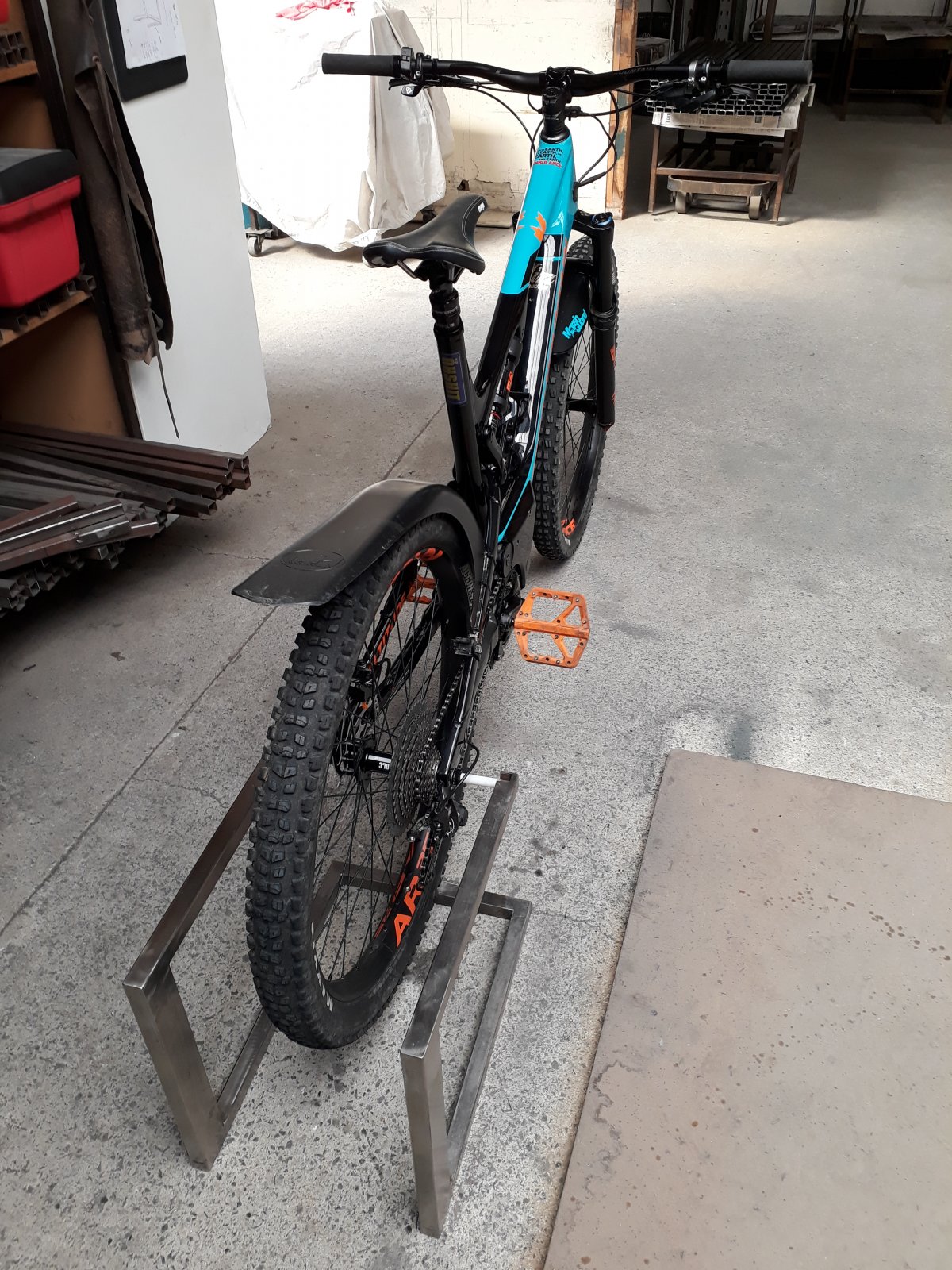 bike stand for specialized