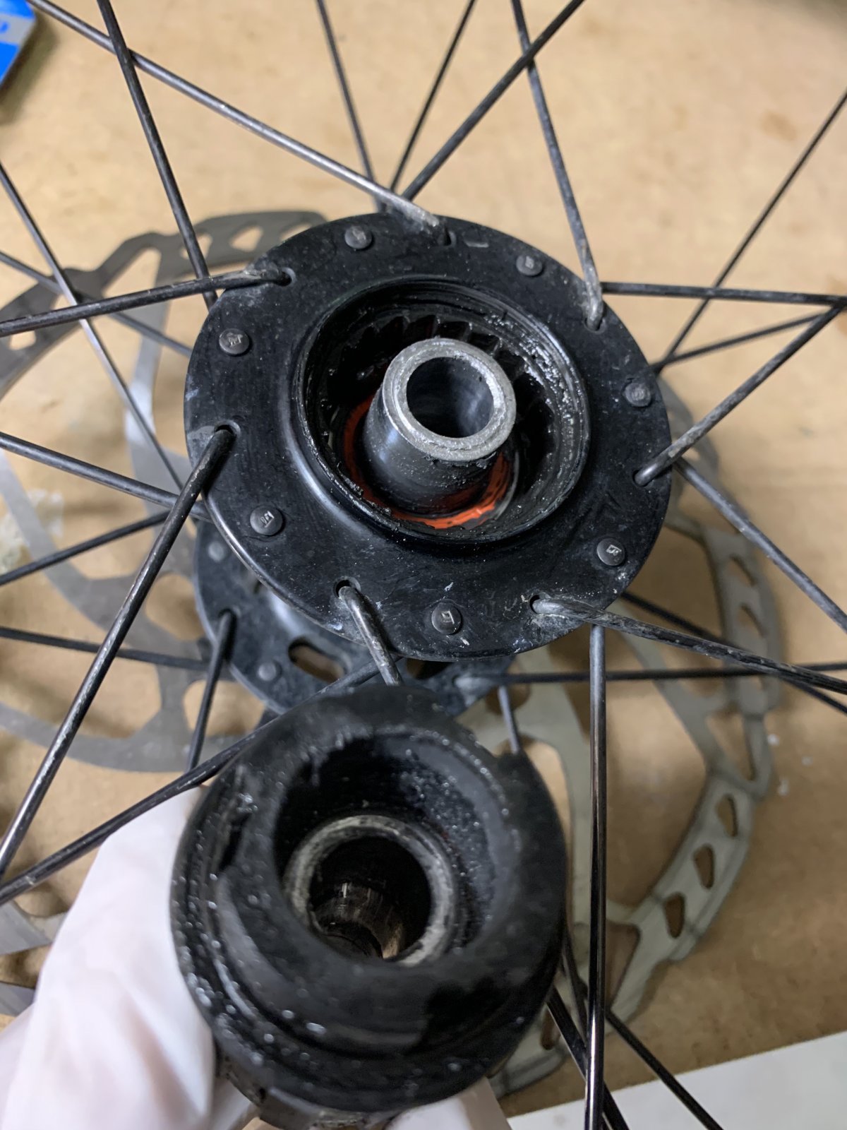 specialized thru axle removal