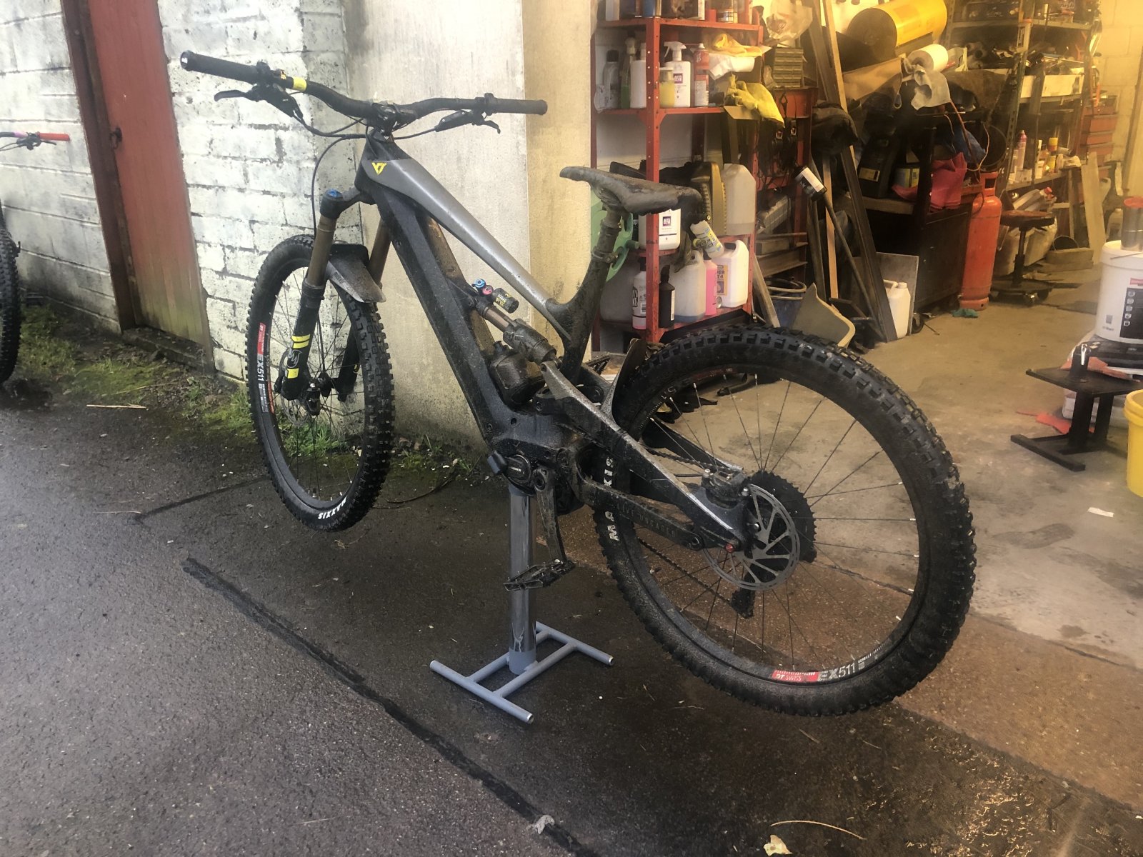 tredz bike stand