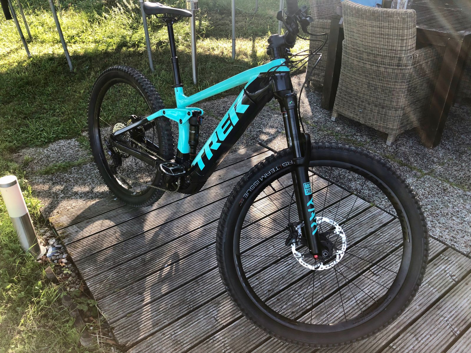 trek rail 7 ebike