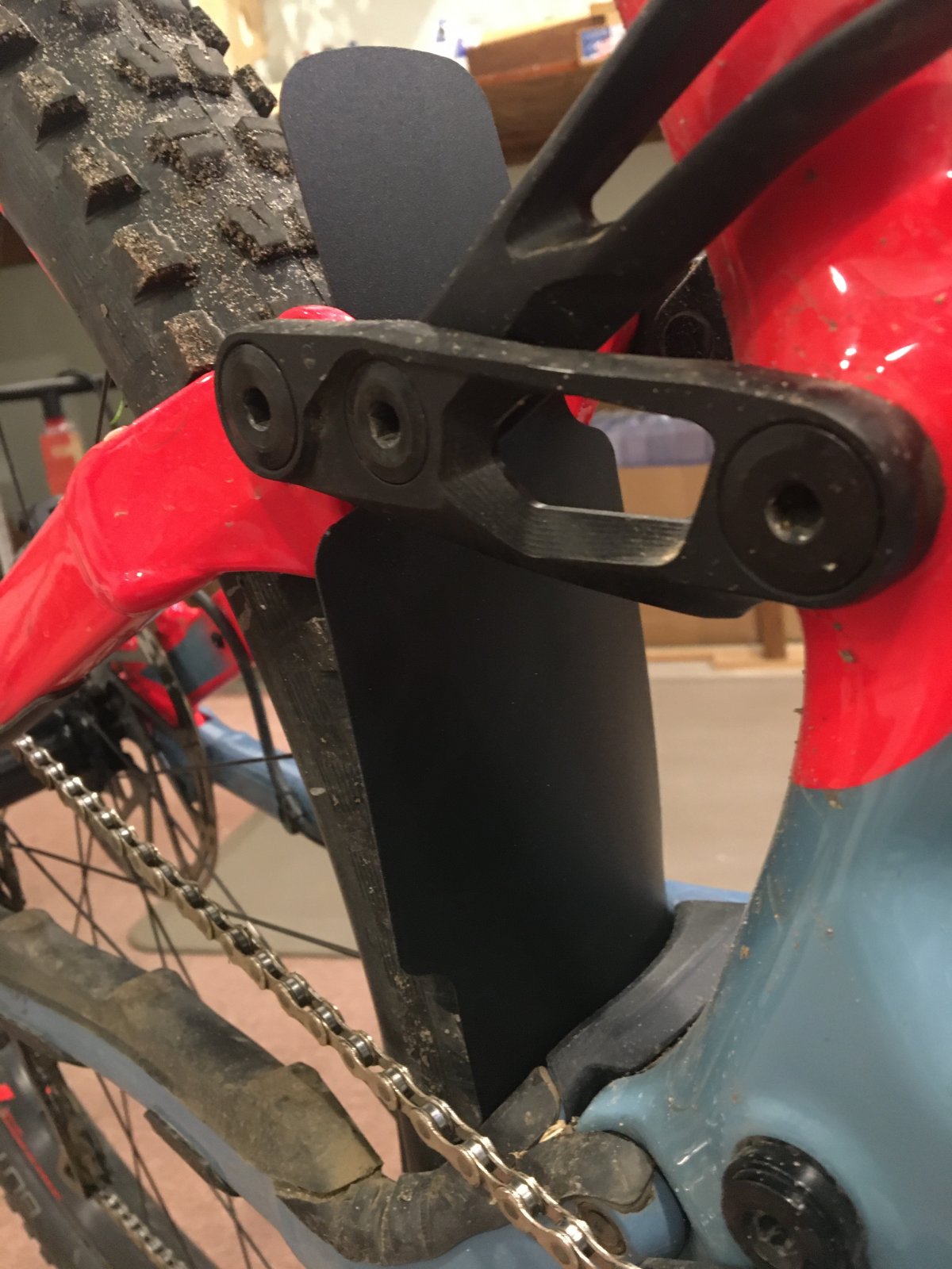 specialized levo rear mudguard