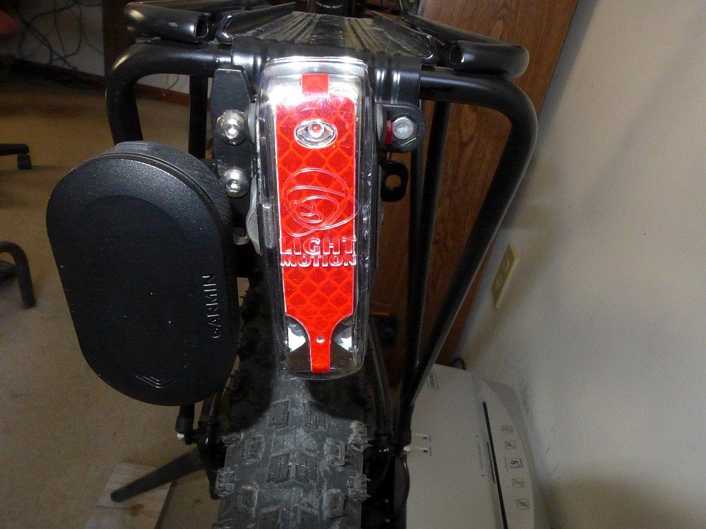 Varia RVR315 and Light & Motion Vis180PRO mounted to bike rack P1010439.jpg