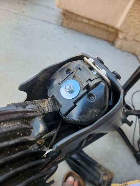 Battery Latch.jpg