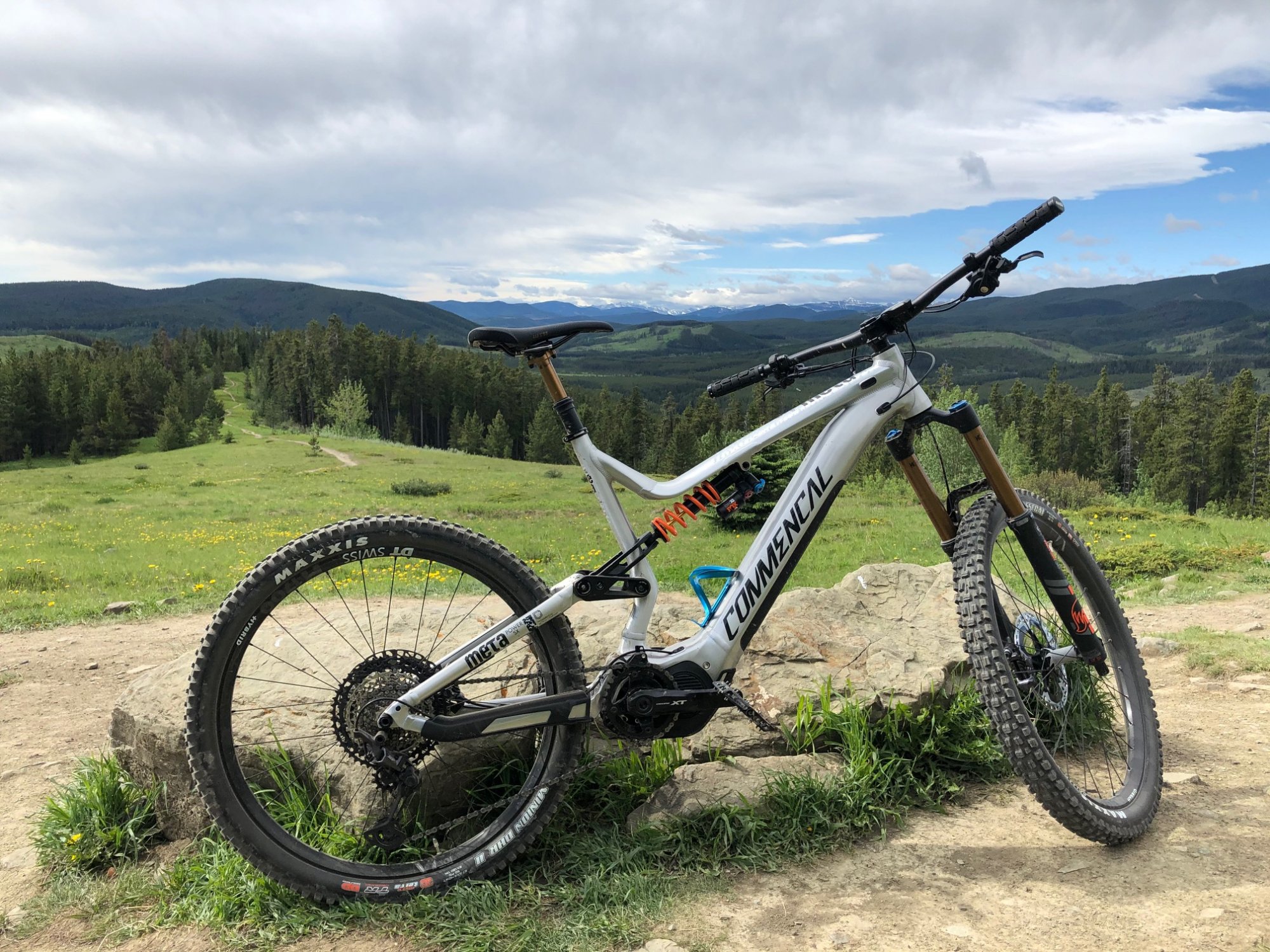 Commencal meta power deals 27